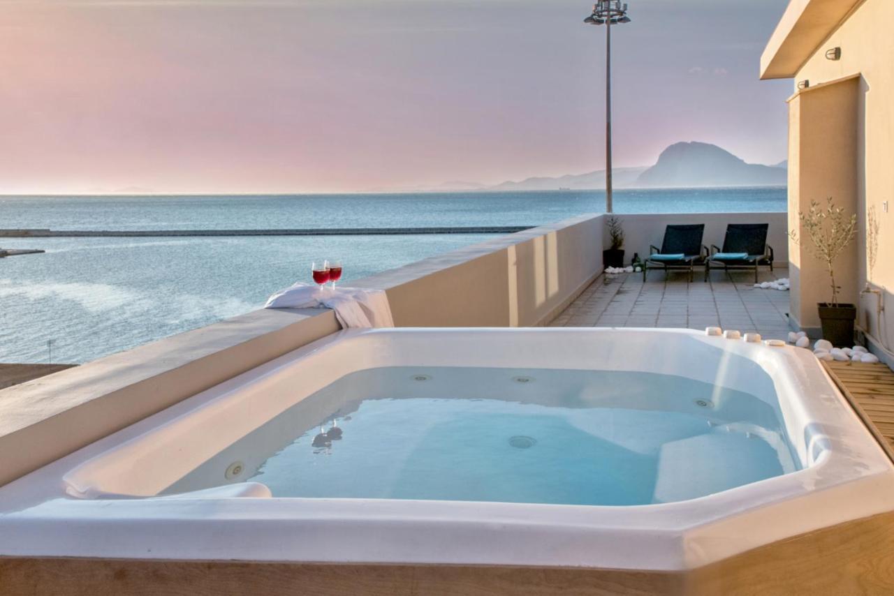 Majestic Penthouse In The Heart Of Patra Apartment Luaran gambar