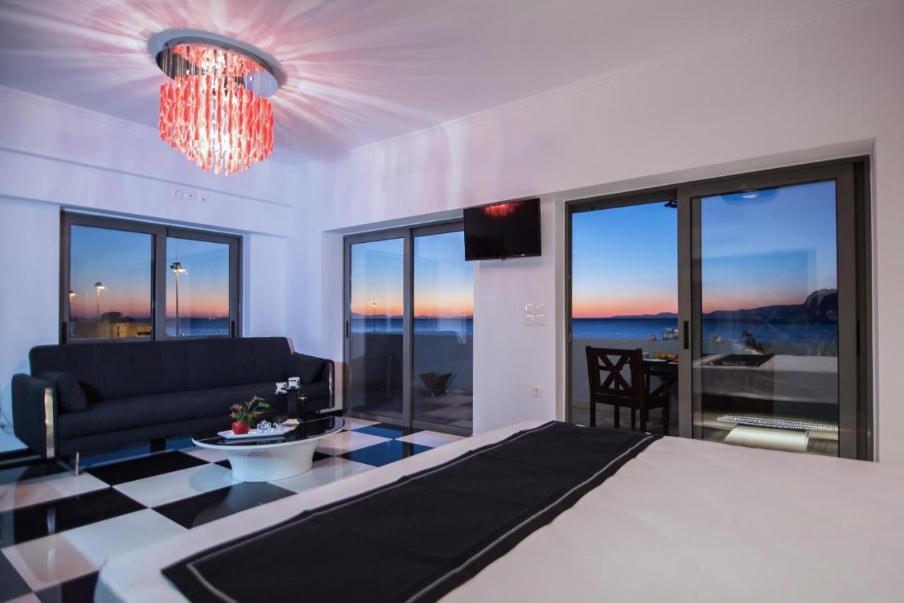 Majestic Penthouse In The Heart Of Patra Apartment Luaran gambar